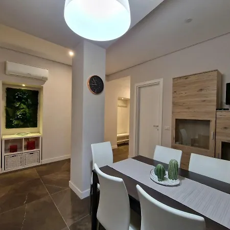 The White Domus Apartment *