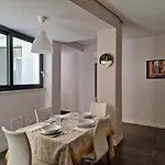 The White Domus Appartement