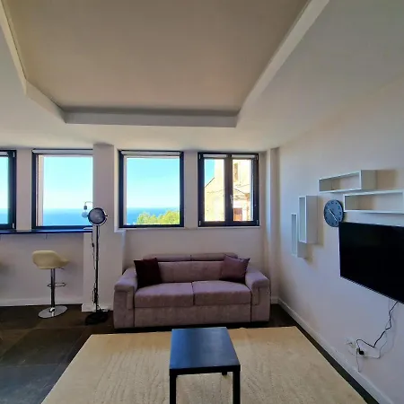 The White Domus Taormina